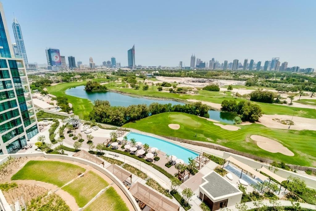 Emirates Hills