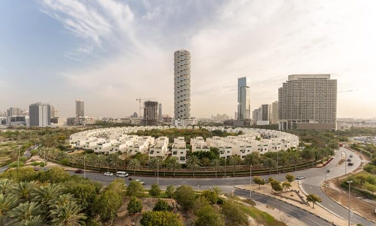 10 Reasons to Invest in JVC – Jumeirah Village Circle